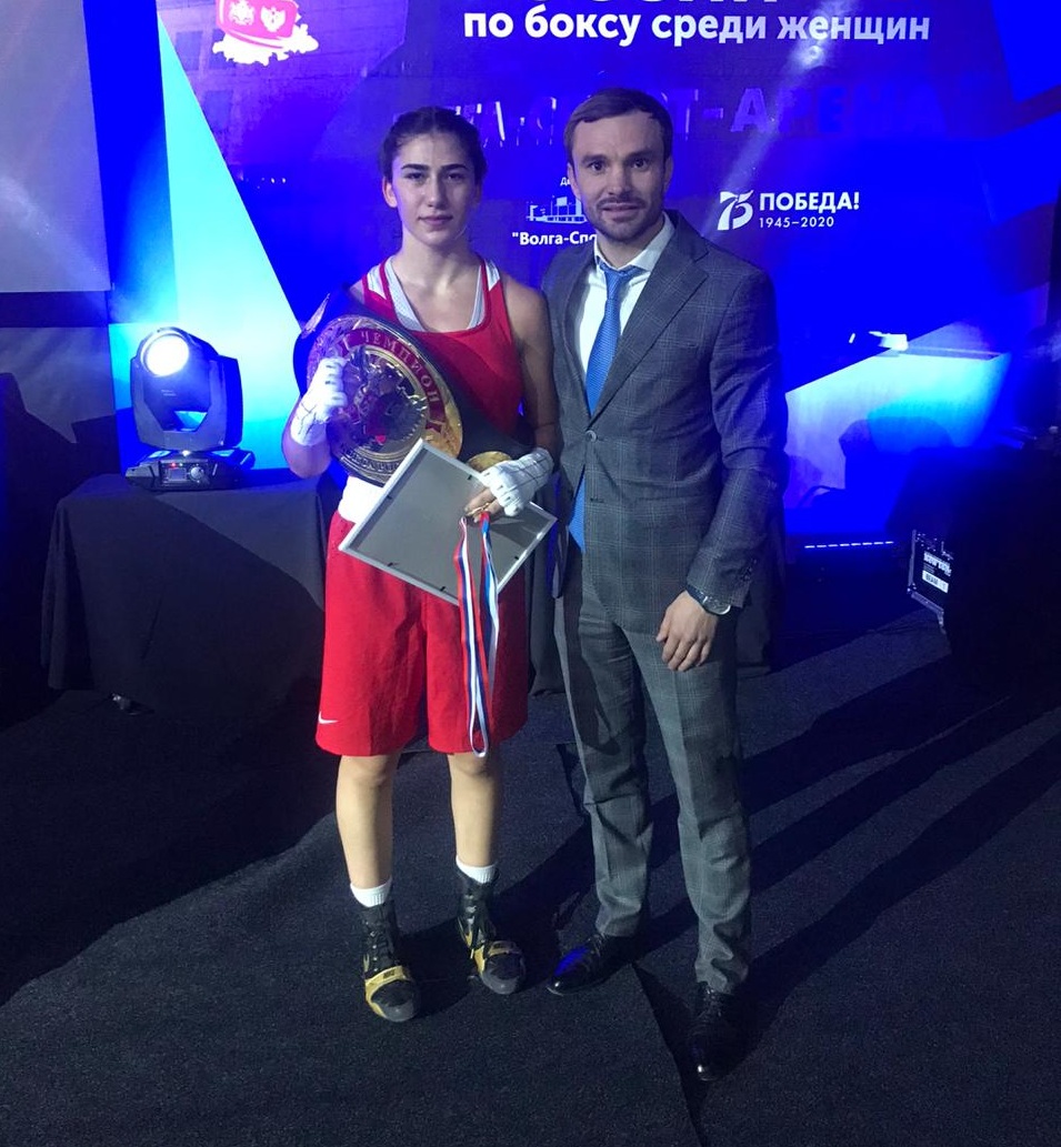 Поздравляем победителей и призеров Чемпионата России по боксу среди женщин (19-40 лет)!!!
